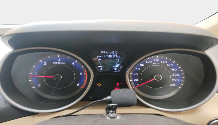 2014 Hyundai New Elantra 1.6 SX MT DIESEL, Diesel, Manual, 1,73,837 km, interior