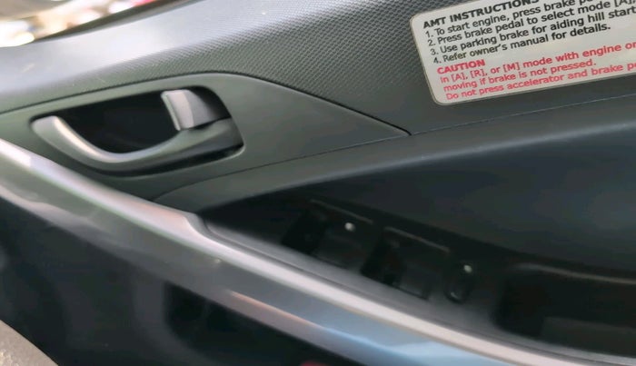 2022 Tata NEXON XMA SUNROOF PETROL, Petrol, Automatic, 40,125 km, interior