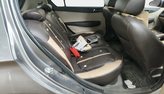 2012 Hyundai i20 SPORTZ 1.4 CRDI, Diesel, Manual, 1,43,561 km, interior