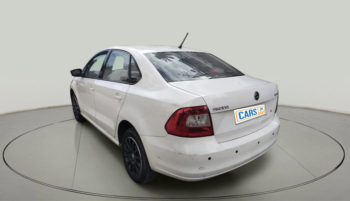 2015 Skoda Rapid 1.5 TDI CR ELEGANCE PLUS AT, Diesel, Automatic, 1,39,005 km, exterior