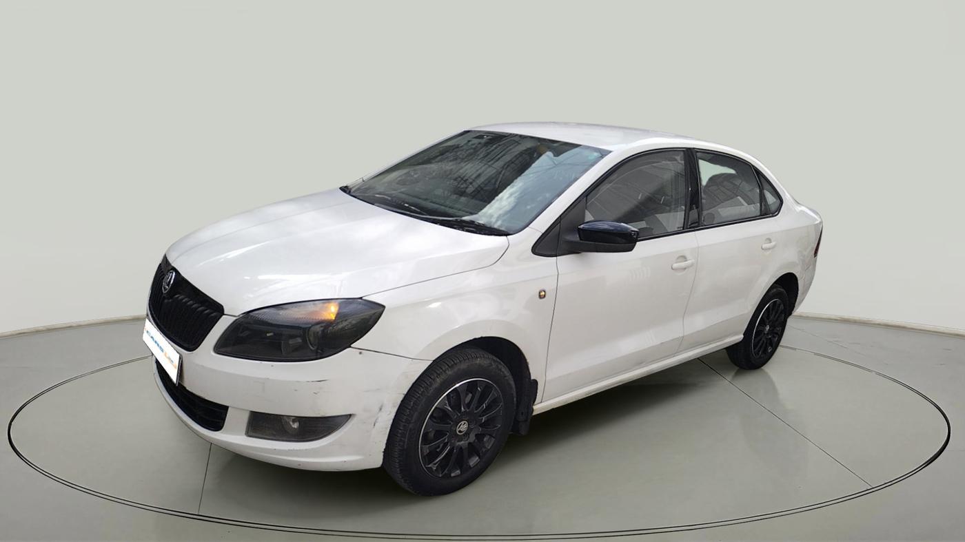 2015 Skoda Rapid 1.5 TDI CR ELEGANCE PLUS AT, Diesel, Automatic, 1,39,005 km, exterior
