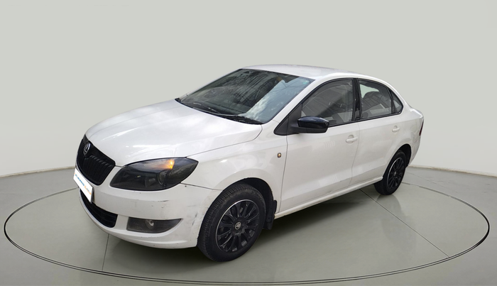 2015 Skoda Rapid 1.5 TDI CR ELEGANCE PLUS AT, Diesel, Automatic, 1,39,005 km, exterior