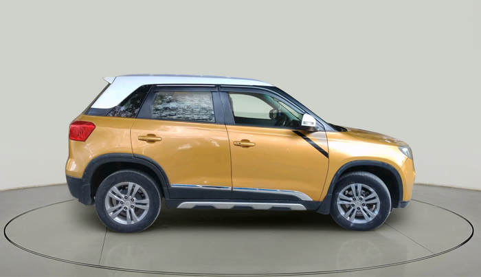 2016 Maruti Vitara Brezza ZDI PLUS DUAL TONE, Diesel, Manual, 1,38,075 km, exterior