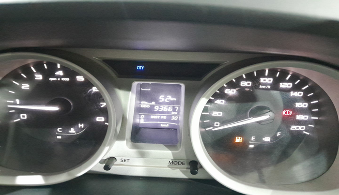 2017 Tata Tiago XZ PETROL, Petrol, Manual, 93,667 km, interior