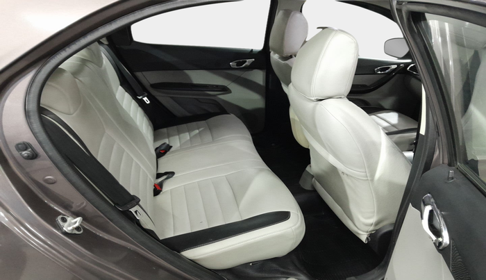 2017 Tata Tiago XZ PETROL, Petrol, Manual, 93,667 km, interior