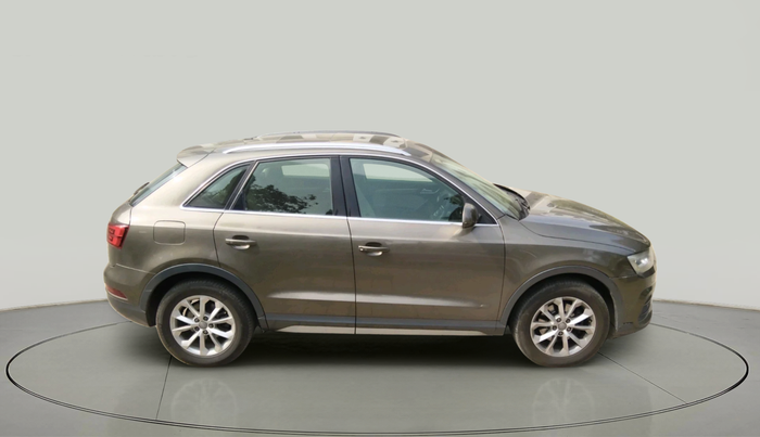 2015 Audi Q3 35 TDI Quattro, Diesel, Automatic, 1,65,353 km, exterior