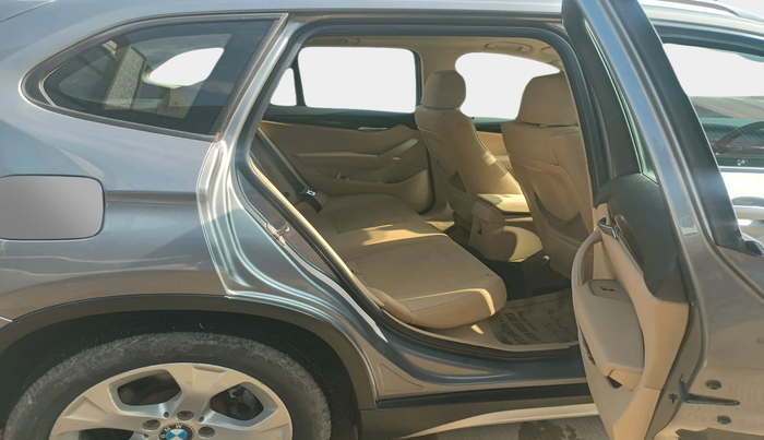 2011 BMW X1 sDrive20d, Diesel, Automatic, 66,604 km, interior