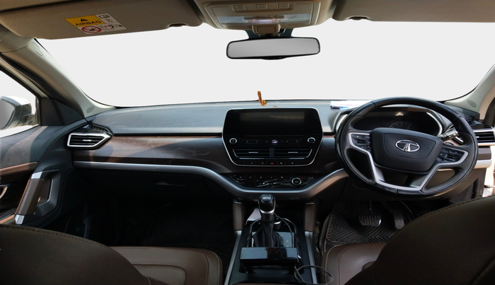 2021 Tata Harrier XZA PLUS 2.0L, Diesel, Automatic, 1,28,184 km, interior
