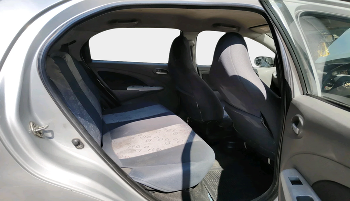 2011 Toyota Etios Liva V, Petrol, Manual, 99,729 km, interior