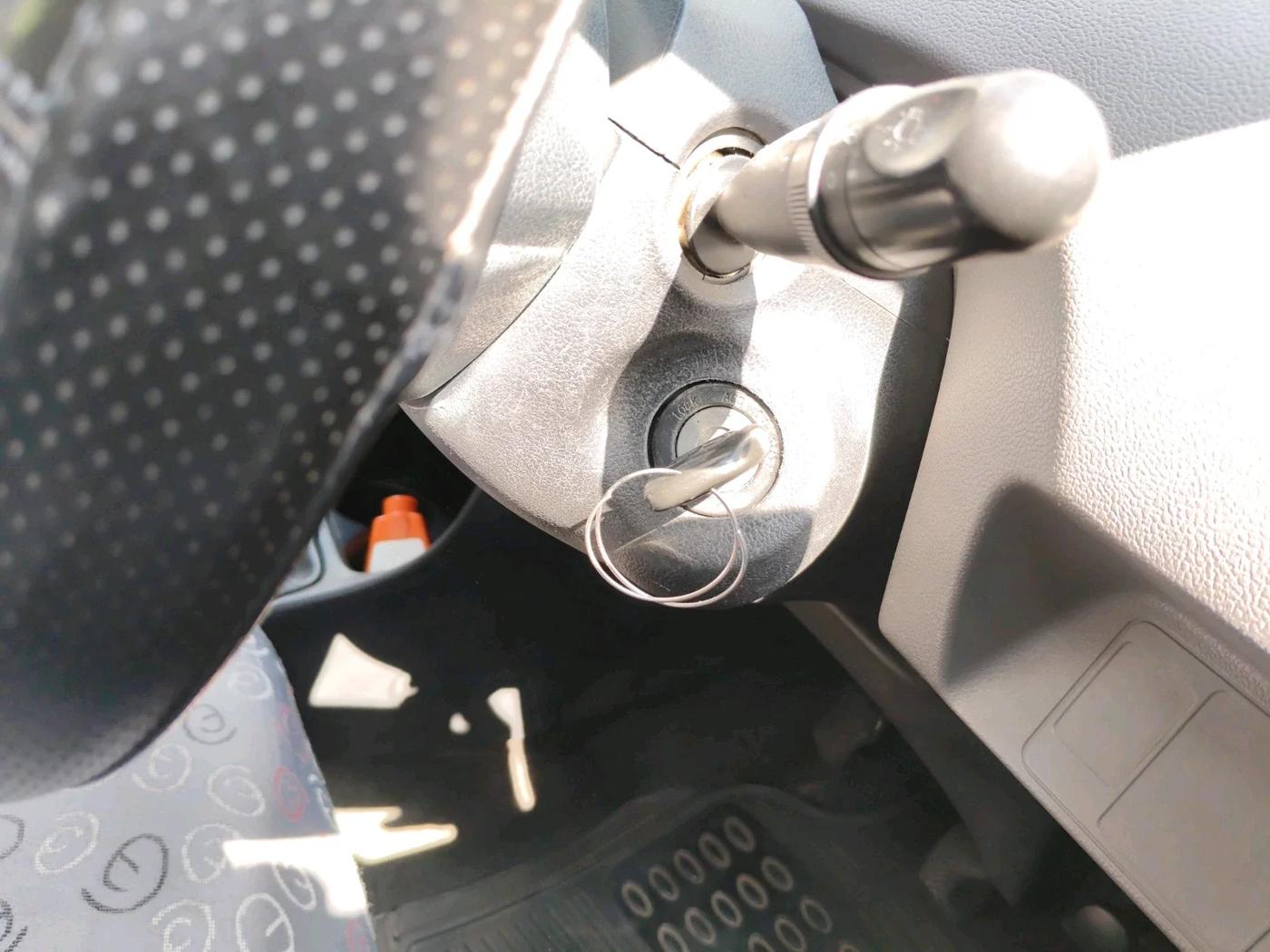 2011 Toyota Etios Liva V, Petrol, Manual, 99,729 km, interior