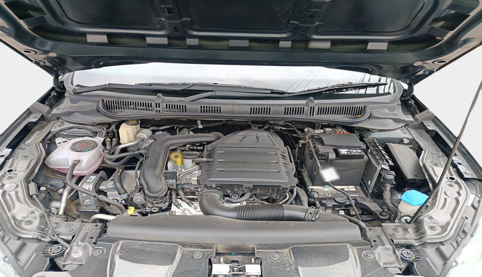 2024 Volkswagen VIRTUS HIGHLINE TSI 1.0 AT, Petrol, Automatic, 10,408 km, exterior