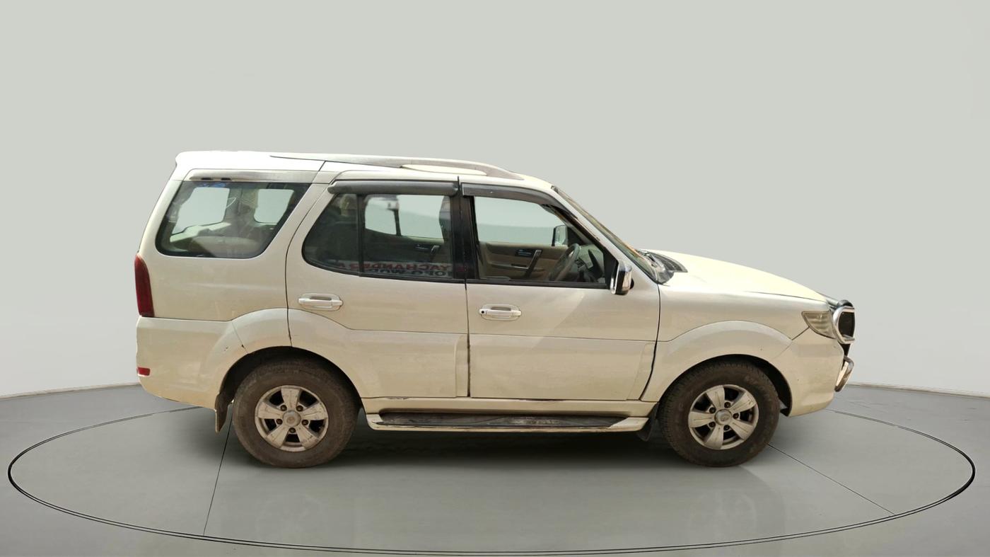 2013 Tata Safari Storme 2.2 VX 4X2, Diesel, Manual, 1,86,778 km, exterior