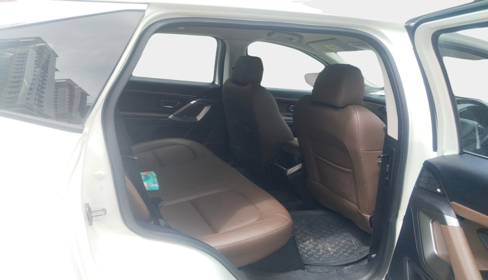 2020 Tata Harrier XZA 2.0L, Diesel, Automatic, 45,076 km, interior