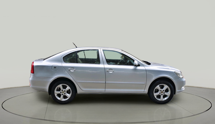 2012 Skoda Laura ELEGANCE 2.0 TDI CR MT, Diesel, Manual, 1,06,014 km, exterior