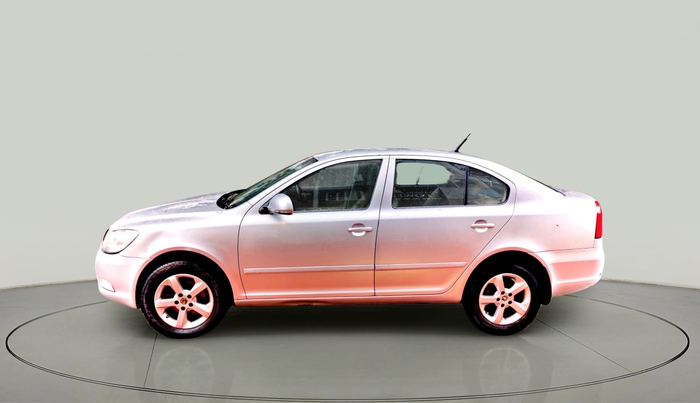2012 Skoda Laura ELEGANCE 2.0 TDI CR MT, Diesel, Manual, 1,06,014 km, exterior