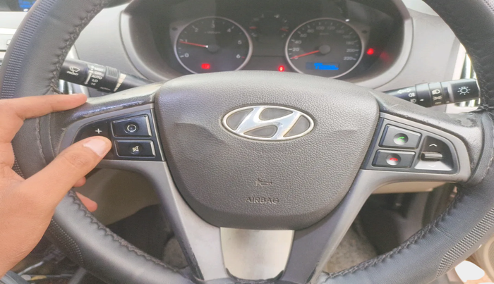 2013 Hyundai i20 SPORTZ 1.4 CRDI, Diesel, Manual, 1,18,663 km, interior