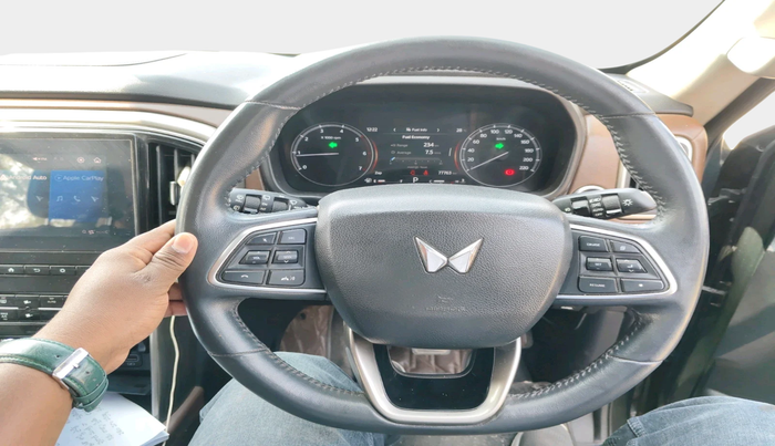 2022 Mahindra SCORPIO-N Z8 L DIESEL AT 2WD 7 STR, Diesel, Automatic, 77,763 km, interior