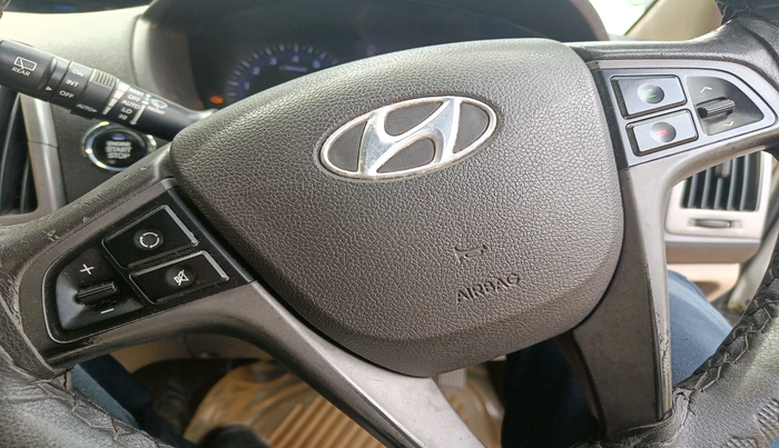 2013 Hyundai i20 ASTA 1.2, Petrol, Manual, 1,12,908 km, interior