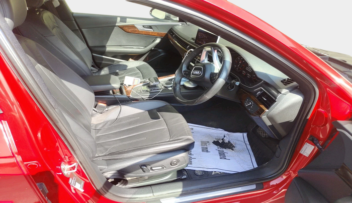 2017 Audi A4 35 TDI Technology, Diesel, Automatic, 2,37,061 km, interior