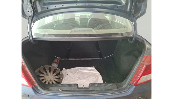 2022 Maruti Dzire LXI, Petrol, Manual, 1,48,650 km, exterior