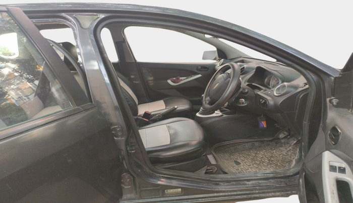 2012 Ford Figo ZXI 1.4 DIESEL, Diesel, Manual, 1,24,032 km, interior