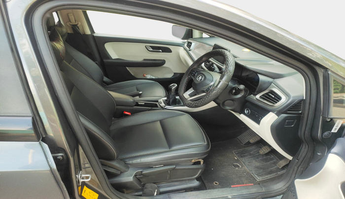 2022 Tata ALTROZ XZ PLUS PETROL, Petrol, Manual, 57,930 km, interior