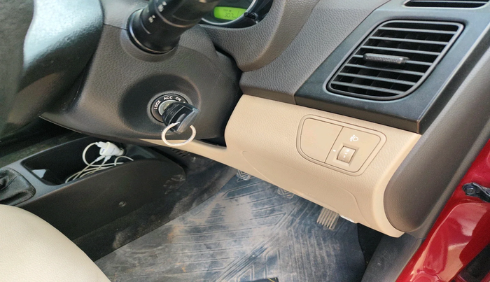 2017 Hyundai Eon SPORTZ, Petrol, Manual, 74,968 km, interior