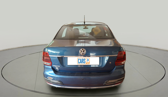 2016 Volkswagen Vento HIGHLINE 1.6 MPI, Petrol, Manual, 69,271 km, exterior