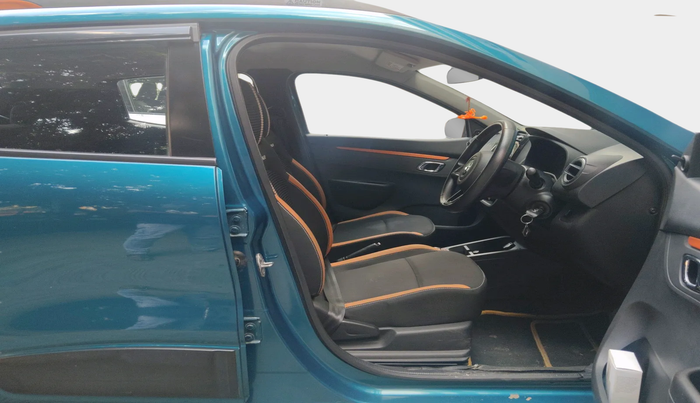 2021 Renault Kwid CLIMBER 1.0 AMT, Petrol, Automatic, 14,696 km, interior