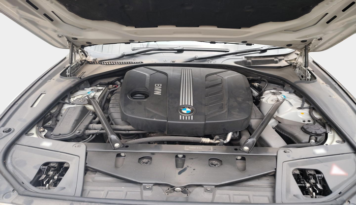 2010 BMW 5 Series 520 D HIGHLINE, Diesel, Automatic, 67,818 km, exterior