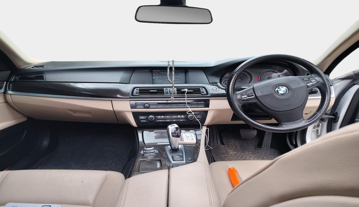 2010 BMW 5 Series 520 D HIGHLINE, Diesel, Automatic, 67,818 km, interior