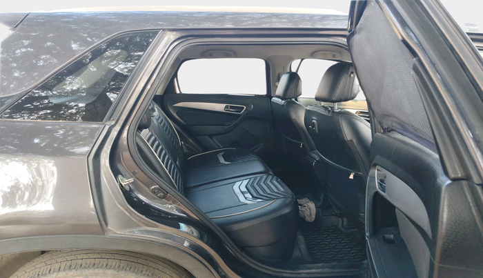 2022 Maruti Vitara Brezza ZXI PLUS AT SHVS, Petrol, Automatic, 42,322 km, interior