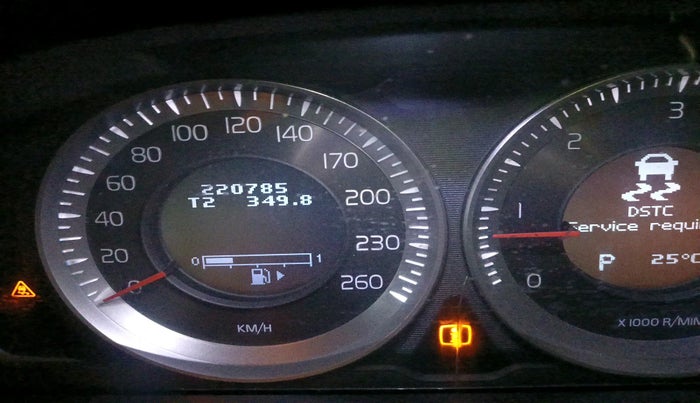 2012 Volvo XC 60 D5 AWD AT, Diesel, Automatic, 2,20,785 km, interior