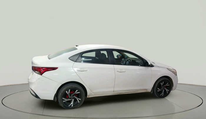 2018 Hyundai Verna 1.4 E PETROL, Petrol, Manual, 1,20,984 km, exterior