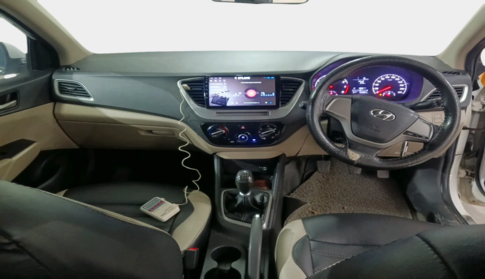 2018 Hyundai Verna 1.4 E PETROL, Petrol, Manual, 1,20,984 km, interior