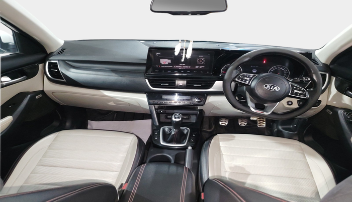 2020 KIA SELTOS GTX PLUS 1.4 PETROL, Petrol, Manual, 1,72,931 km, interior