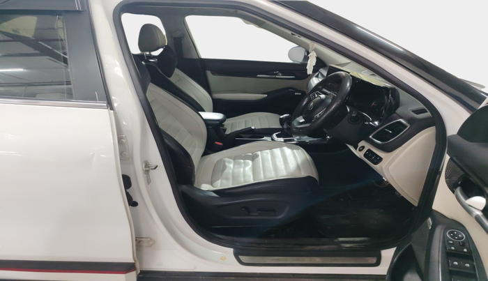 2020 KIA SELTOS GTX PLUS 1.4 PETROL, Petrol, Manual, 1,72,931 km, interior