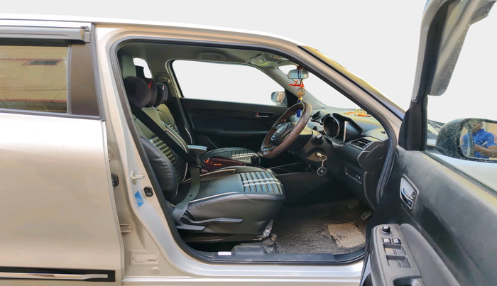 2023 Maruti Swift VXI, Petrol, Manual, 21,565 km, interior