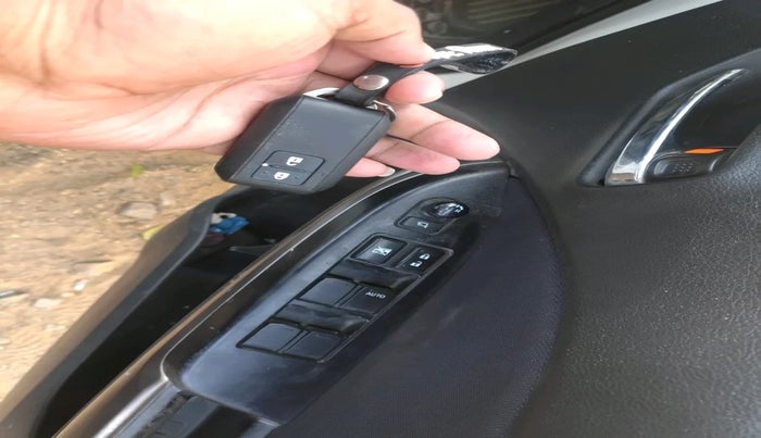 2019 Toyota Glanza V, Petrol, Manual, 96,712 km, interior