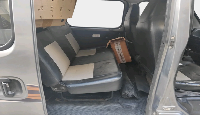 2017 Maruti Eeco 5 STR WITH A/C+HTR, Petrol, Manual, 29,539 km, interior