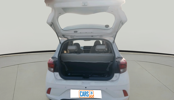 2024 Hyundai GRAND I10 NIOS MAGNA CORPORATE EDITION AMT 1.2 KAPPA VTVT, Petrol, Automatic, 1,236 km, exterior