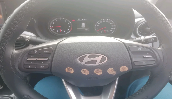 2024 Hyundai GRAND I10 NIOS MAGNA CORPORATE EDITION AMT 1.2 KAPPA VTVT, Petrol, Automatic, 1,236 km, interior