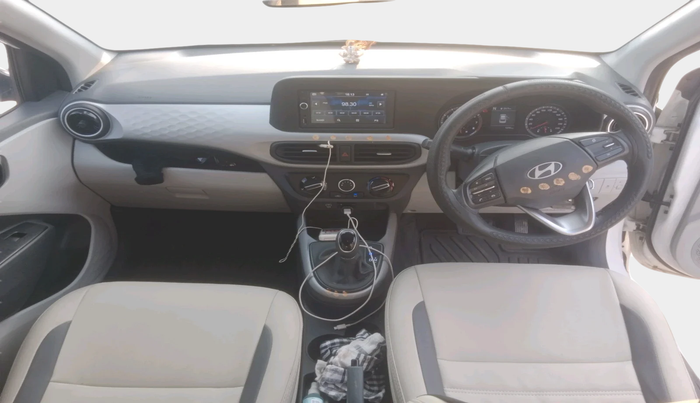 2024 Hyundai GRAND I10 NIOS MAGNA CORPORATE EDITION AMT 1.2 KAPPA VTVT, Petrol, Automatic, 1,236 km, interior