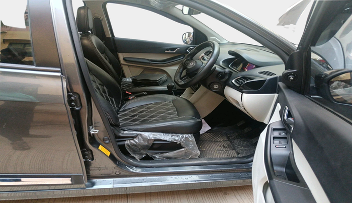 2022 Tata Tiago XZ PLUS PETROL, Petrol, Manual, 25,782 km, interior