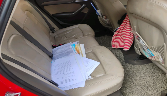 2014 Audi Q3 2.0 QUATTRO TDI AT, Diesel, Automatic, 1,90,000 km, interior