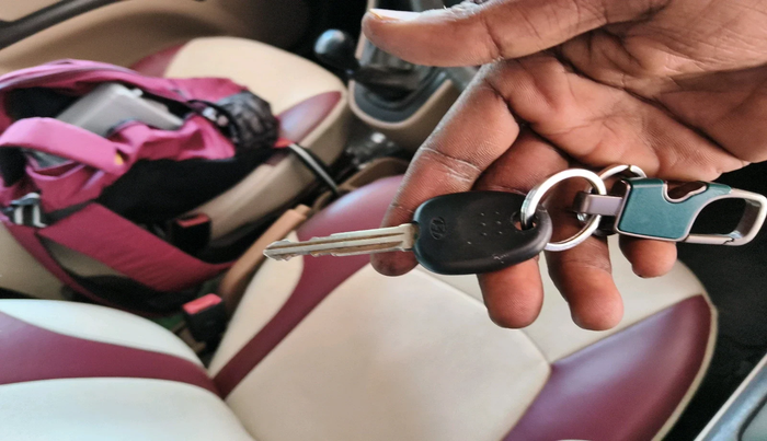 2010 Hyundai i10 MAGNA 1.2, Petrol, Manual, 58,930 km, interior