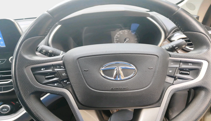 2022 Tata Harrier XZA PLUS 2.0L, Diesel, Automatic, 41,914 km, interior