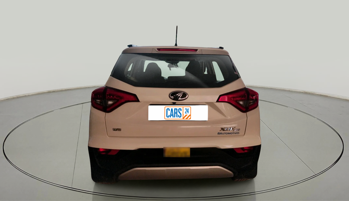 2021 Mahindra XUV300 W8 1.2 PETROL, Petrol, Manual, 23,865 km, exterior