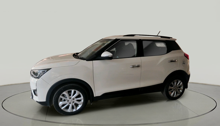2021 Mahindra XUV300 W8 1.2 PETROL, Petrol, Manual, 23,865 km, exterior