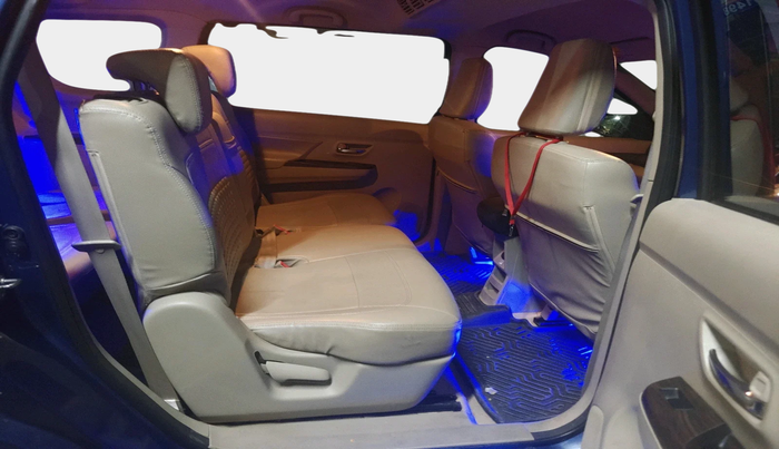 2019 Maruti Ertiga ZXI+ SHVS, Petrol, Manual, 71,984 km, interior